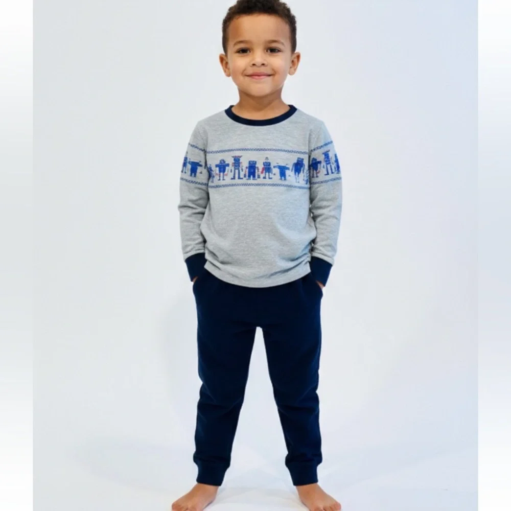 Uniqlo Kids Star Wars Robot Pajama Set - Size Small